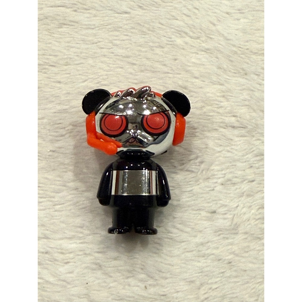 Ryans World Combo Panda Chrome Mini Figure Gamer Panda with Headphones 2 Inch